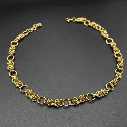 Clarabel Choker Gold