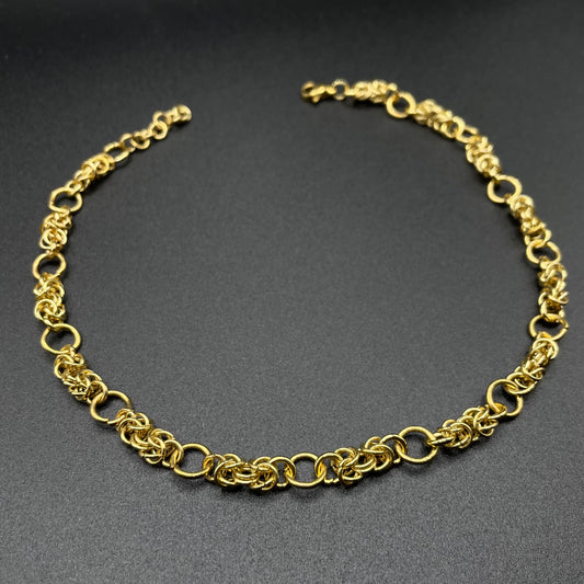 Clarabel Choker Gold